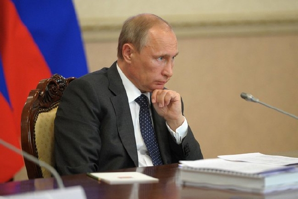 Prezident Putin - okamžiky těžkého rozhodování. Prezident Putin - okamžiky těžkého rozhodování.