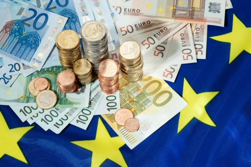 Zpomalení německé ekonomiky může dopadnout i na Česko. K západním sousedům totiž míří třetina českého vývozu.