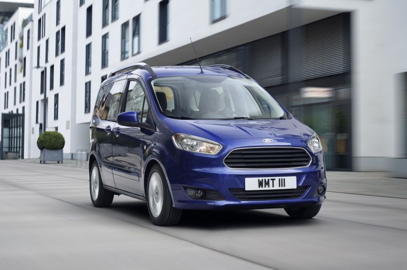 Litrový EcoBoost pohání i Ford Tourneo Courier. 