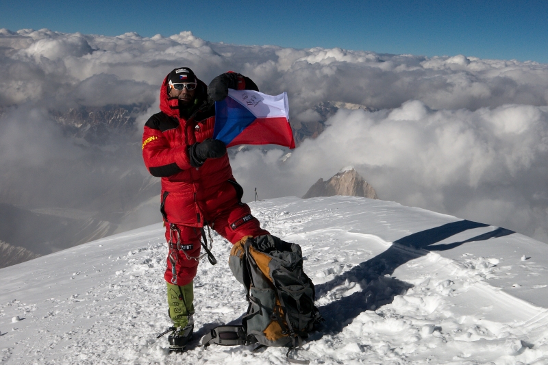 Radek Jaroš dorazil na vrchol K2, své čtrnácté osmitisícovky.