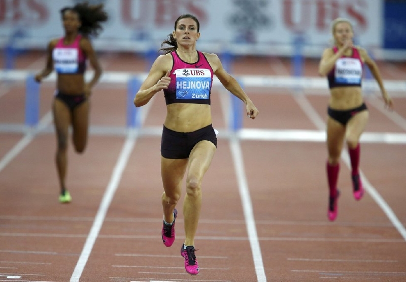 Zuzana Hejnová ve finále Diamantové ligy v Curychu 2013.