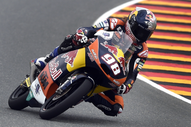 Motocyklový jezdec Karel Hanika.