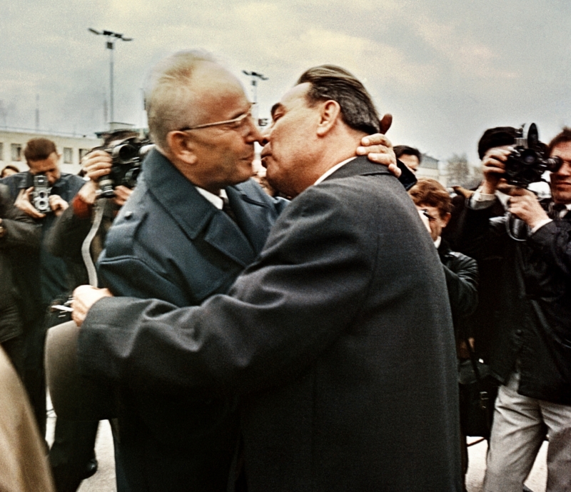 Gustav Husák a Leonid Iljič Brežněv.