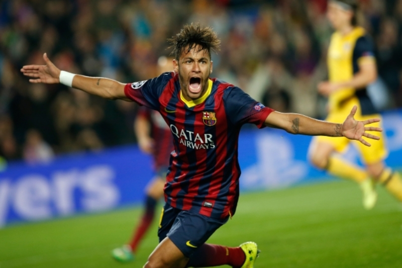 Neymar se po zranění vrátil k tréninku.