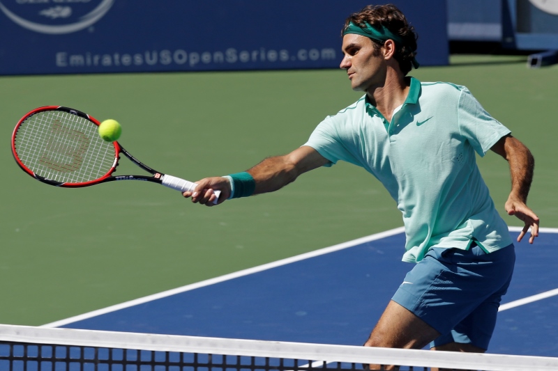 Federer postoupil na turnaji v Cincinnati do semifinále.