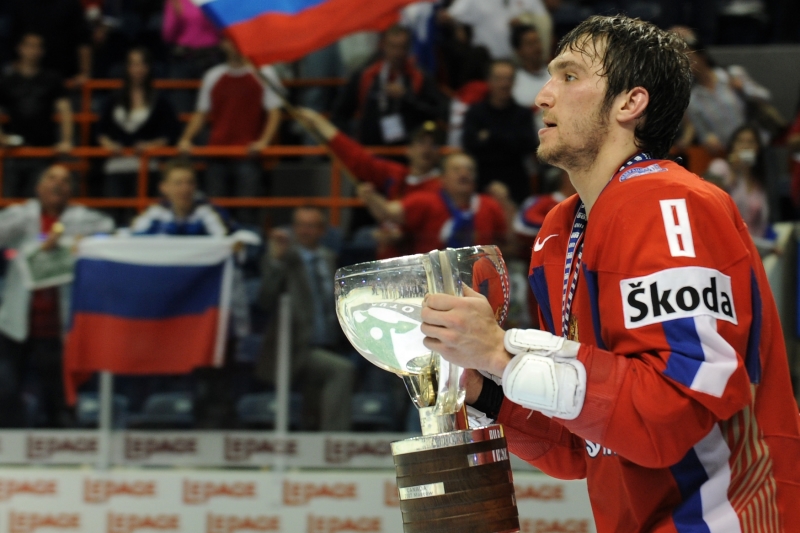 Jako kapitán dovedl Ovečkin ruskou reprezentaci k titulu mistrů světa na šampionátu v Bělorusku.