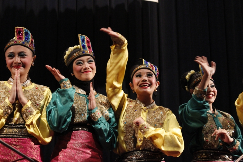 Folklor z Indonésie. 