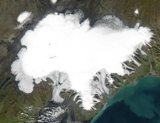 Sopka Bárdarbunga u ledovce Vatnajökull. Sopka Bárdarbunga u ledovce Vatnajökull.