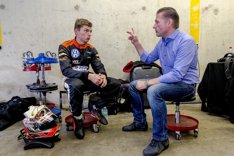 Otec a syn. Max a Jos Verstappenové, budoucnost a minulost formule 1.
