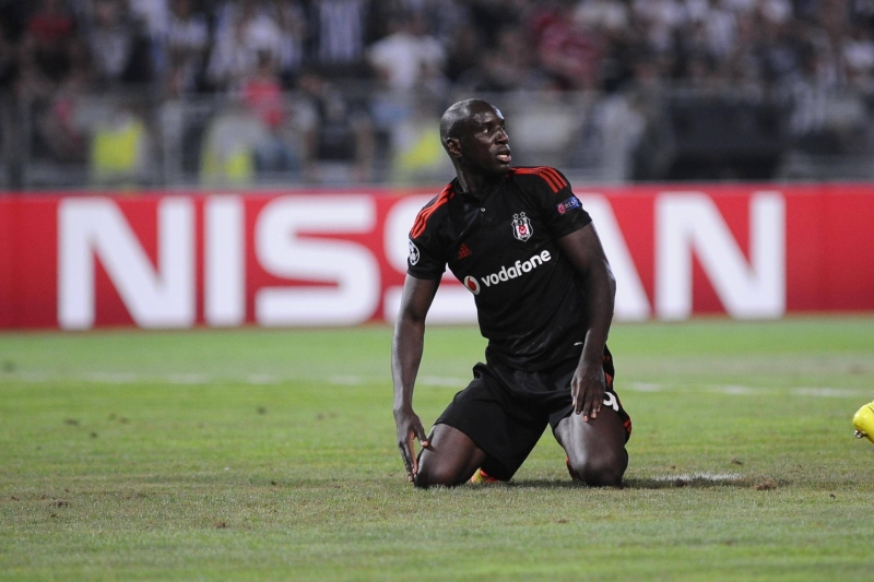 Demba Ba se proti Arsenalu nakonec neprosadil.