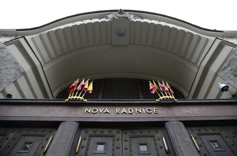 Radnice platí za zviditelňování ČSSD a TOP 09.