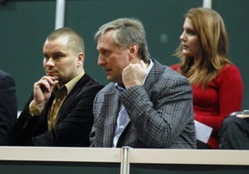 Kdysi nerozlučná dvojice. Bývalý premiér Mirek Topolánek a jeho poradce Marek Dalík (vlevo).