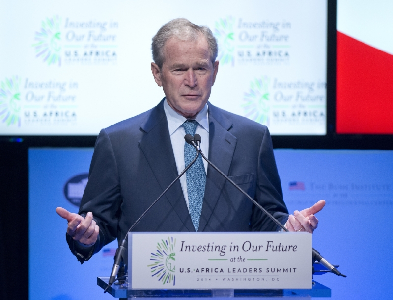 George W. Bush se zapojil do internetové kampaně. George W. Bush se zapojil do internetové kampaně.