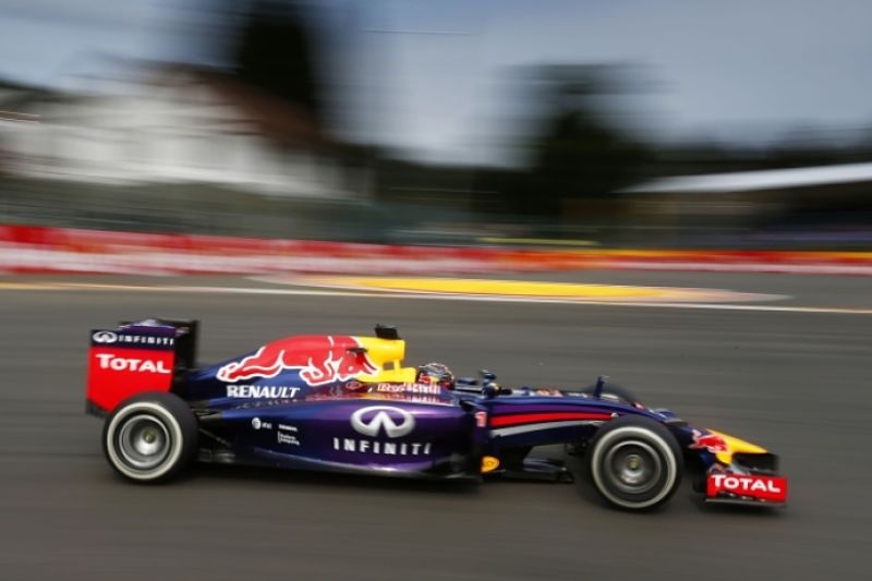 Velkou cenu Belgie vyhrál jezdec stáje Red Bull Daniel Ricciardo.