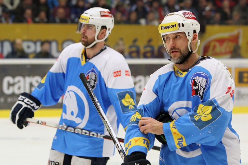 Jaroslav Špaček (vlevo) a Martin Straka. Jaroslav Špaček (vlevo) a Martin Straka.