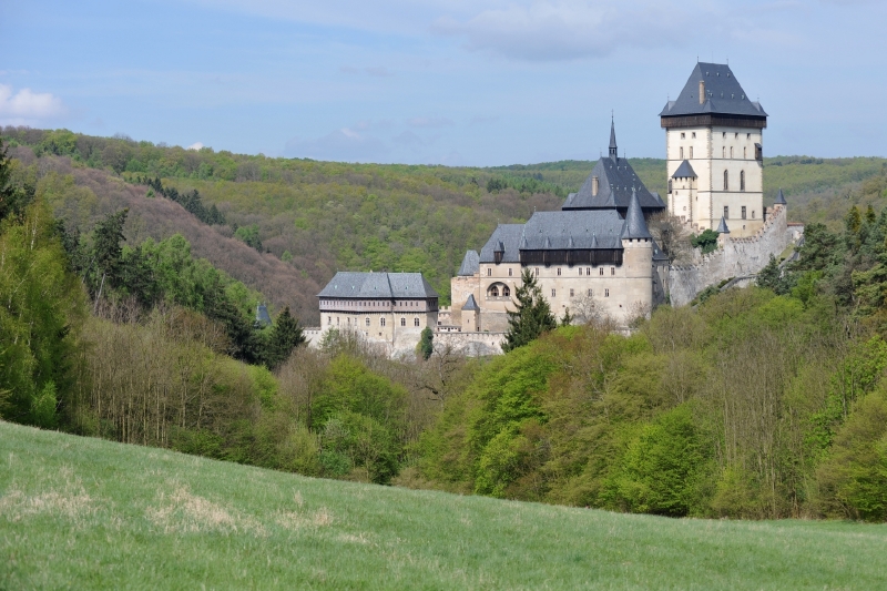 Hrad Karlštejn pořádá Hradozámeckou noc.