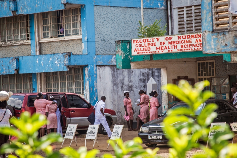 Zdravotnické zařízení v sierraleonské metropoli Freetown. Zdravotnické zařízení v sierraleonské metropoli Freetown.