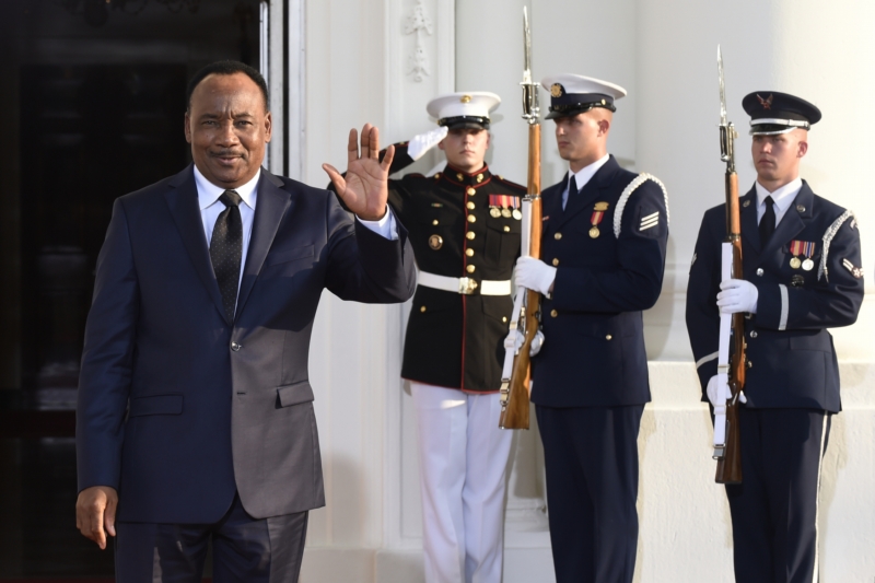 Mahamadou Issoufou, prezident Nigeru, má nový boeing za desítky milionů dolarů.