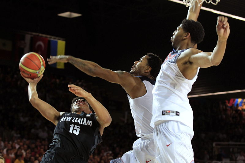Basketbalisté USA vyhráli na MS ve Španělsku i třetí zápas.