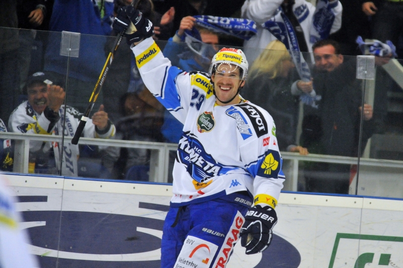 Hokejový útočník Jakub Koreis opouští Kometu Brno.