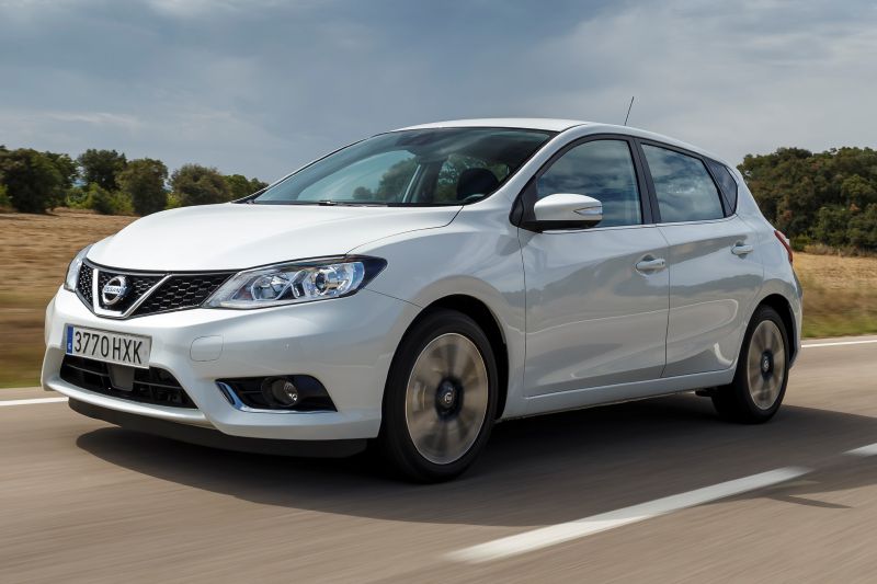 Další příspěvek do segmentu rodinných hatchbacků - Nissan Pulsar.