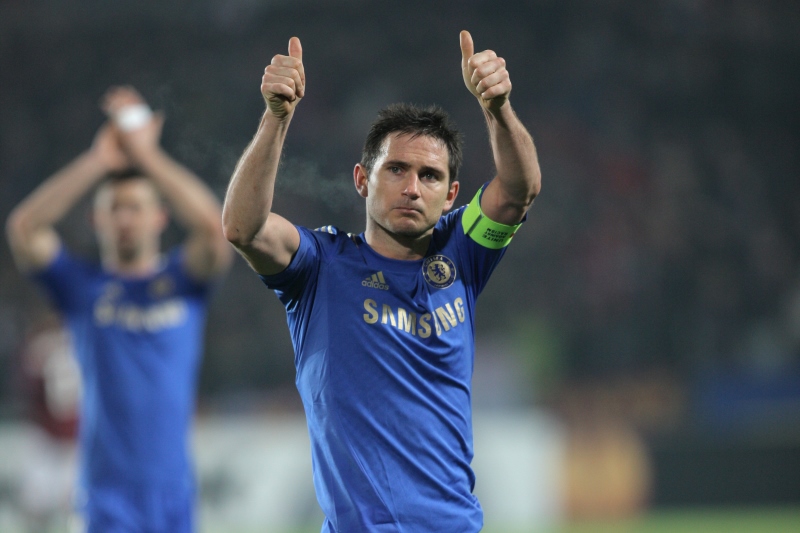 Frank Lampard dal své Chelsea sbohem. Frank Lampard dal své Chelsea sbohem.