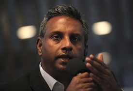 Generální tajemník Amnesty International Salil Shetty.