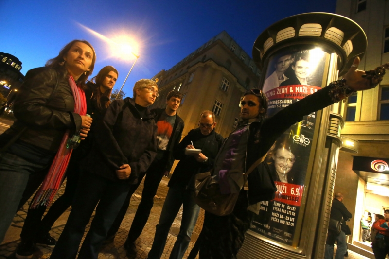 Bývalý prostitut a bezdomovec Karel Lampa pracuje jako průvodce.