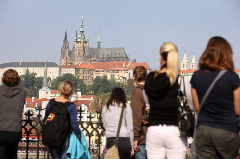 Hoteliéři, restauratéři a zástupci cestovních kancelář v dopise uvedli, že jsou znepokojeni pozastavením partnerství (ilustrační foto). Hoteliéři, restauratéři a zástupci cestovních kancelář v dopise uvedli, že jsou znepokojeni pozastavením partnerství (ilustrační foto).