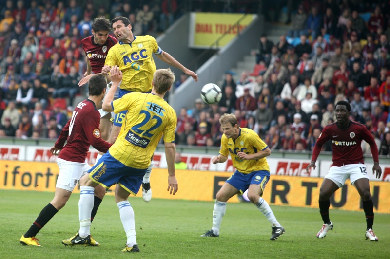 Sparta vyzve v novém ročníku dosud neporažené Teplice. Sparta vyzve v novém ročníku dosud neporažené Teplice.