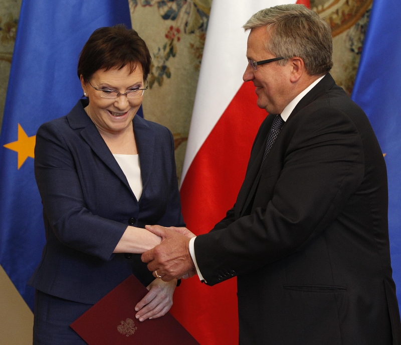 Nová premiéra Kopaczová a prezident Komorowski.