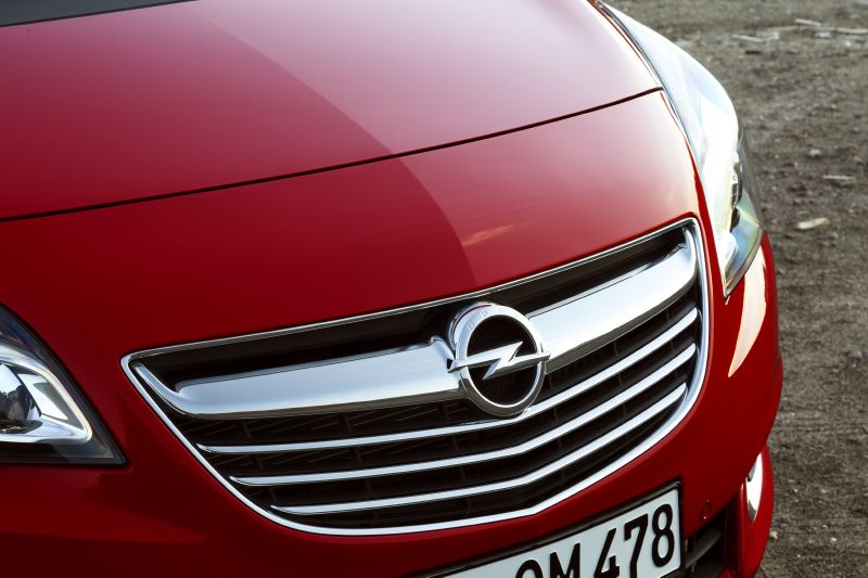 Opel omezuje svoje výrobní aktivity v Rusku.
