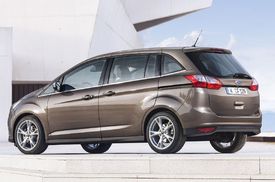 Sedmimístná verze Grand C-Max.