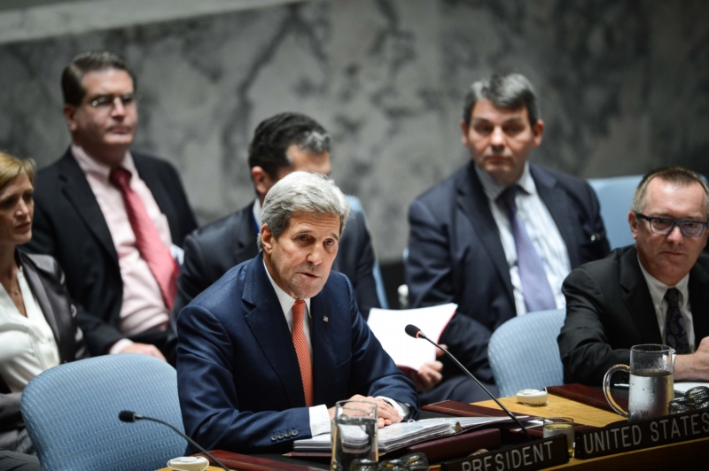 John Kerry na zasedání Rady bezpečnosti OSN. John Kerry na zasedání Rady bezpečnosti OSN.