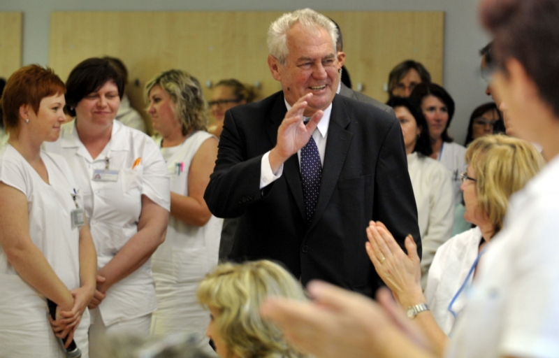 Prezident Miloš Zeman v Krajské nemocnici ve Zlíně.