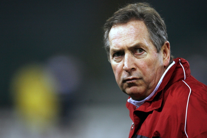 Trenér Gérard Houllier. 