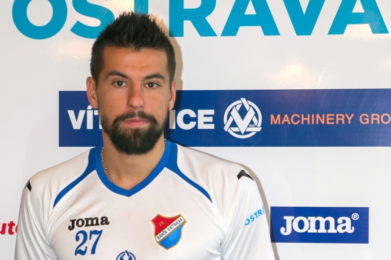 Milan Baroš se naposledy mihl v dresu Baníku v roce 2013. Vrátí se natrvalo? Milan Baroš se naposledy mihl v dresu Baníku v roce 2013. Vrátí se natrvalo?