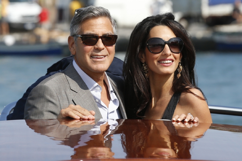 George Clooney se snoubenkou Amal Alamuddinovou v pátek v Benátkách.