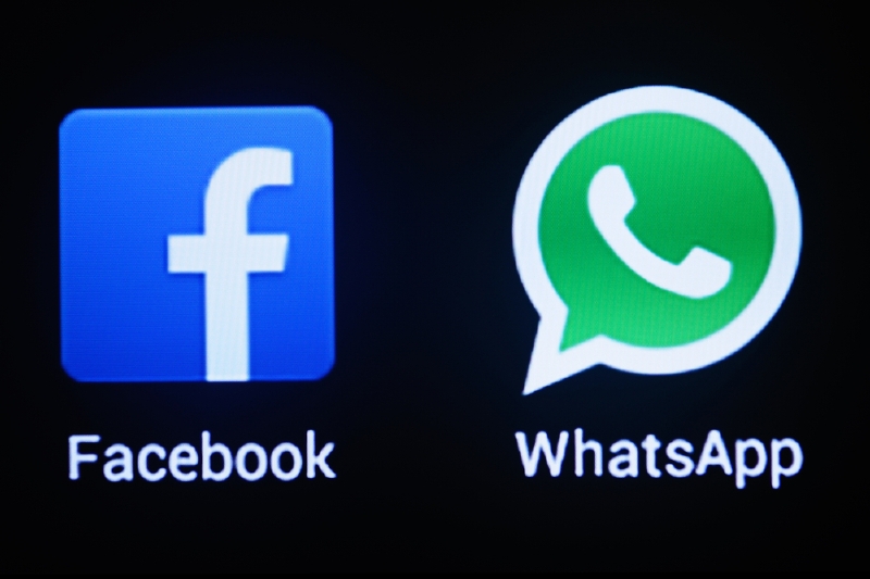 Facebook zaplatí za WhatsApp přes 413 miliard korun. Facebook zaplatí za WhatsApp přes 413 miliard korun.