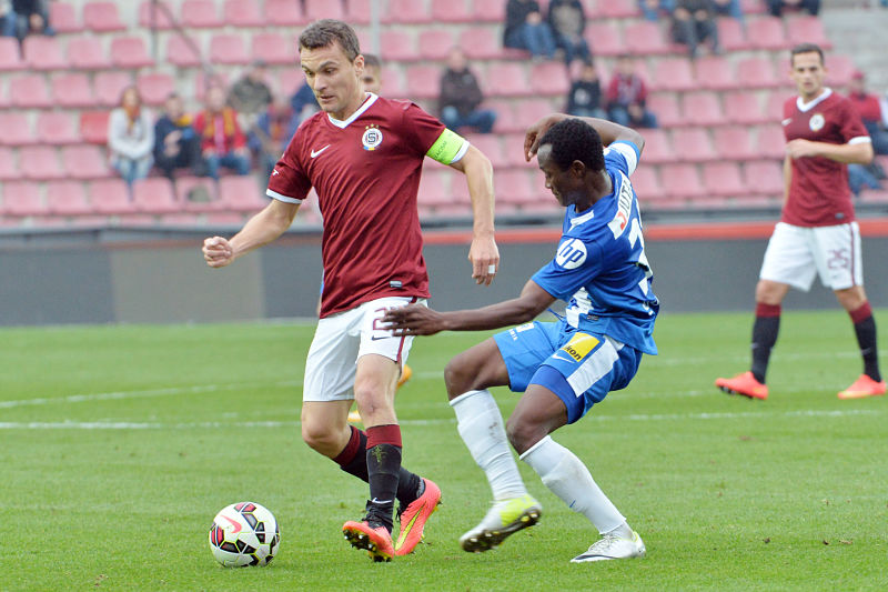 Fotbalisté Sparty jsou minimálně do večera v čele tabulky.