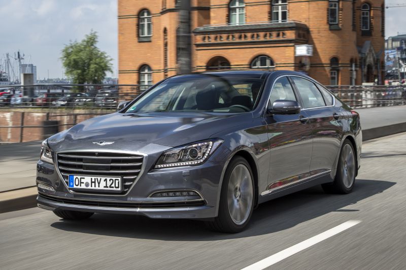 Hyundai uvádí na trh další nový model, je jím luxusní sedan Genesis.