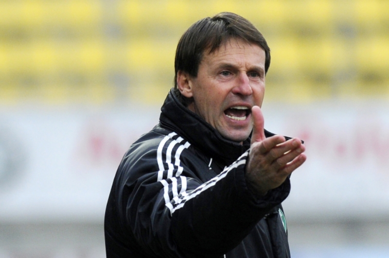 Trenér František Straka.