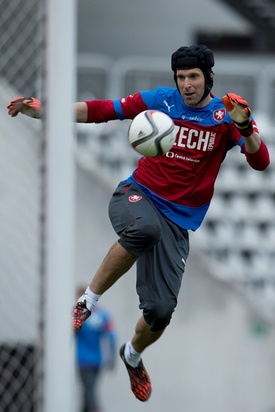 Petr Čech nevyloučil odchod z Chelsea.