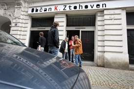 Skupina Ztohoven a Občan K.