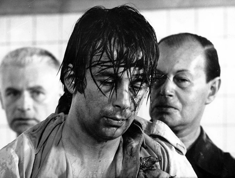 Jan Schánilec (uprostřed) na snímku z filmu Já, spravedlnost z roku 1967.