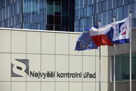 Budova Nejvyššího kontrolního úřadu.