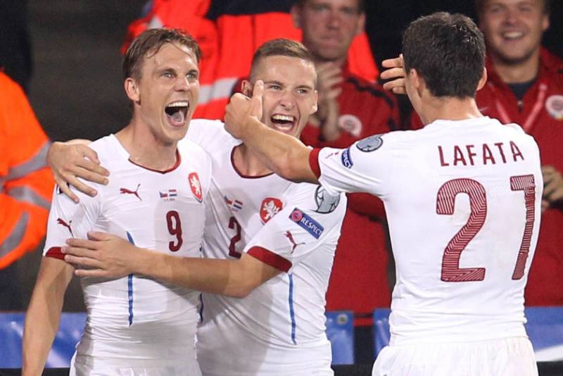 Čeští fotbalisté mají důvod k radosti - ze tří kvalifikačních zápasů získali tři výhry. Čeští fotbalisté mají důvod k radosti - ze tří kvalifikačních zápasů získali tři výhry.
