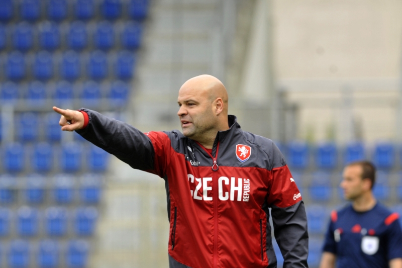 Trenér Jakub Dovalil.