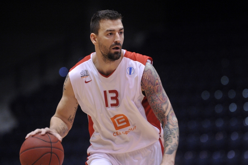 Nymburský pivot Radoslav Rančík ví, že je čeká těžký soupeř. Nymburský pivot Radoslav Rančík ví, že je čeká těžký soupeř.