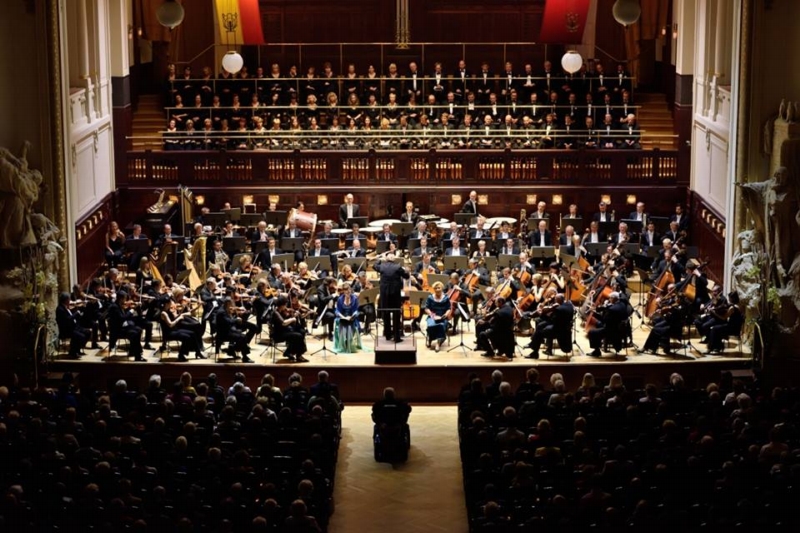Symfonický orchestr hl. m. Prahy FOK. Symfonický orchestr hl. m. Prahy FOK.